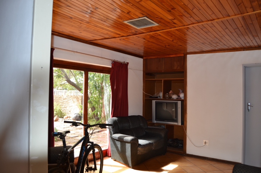 8 Bedroom Property for Sale in Die Rand Northern Cape